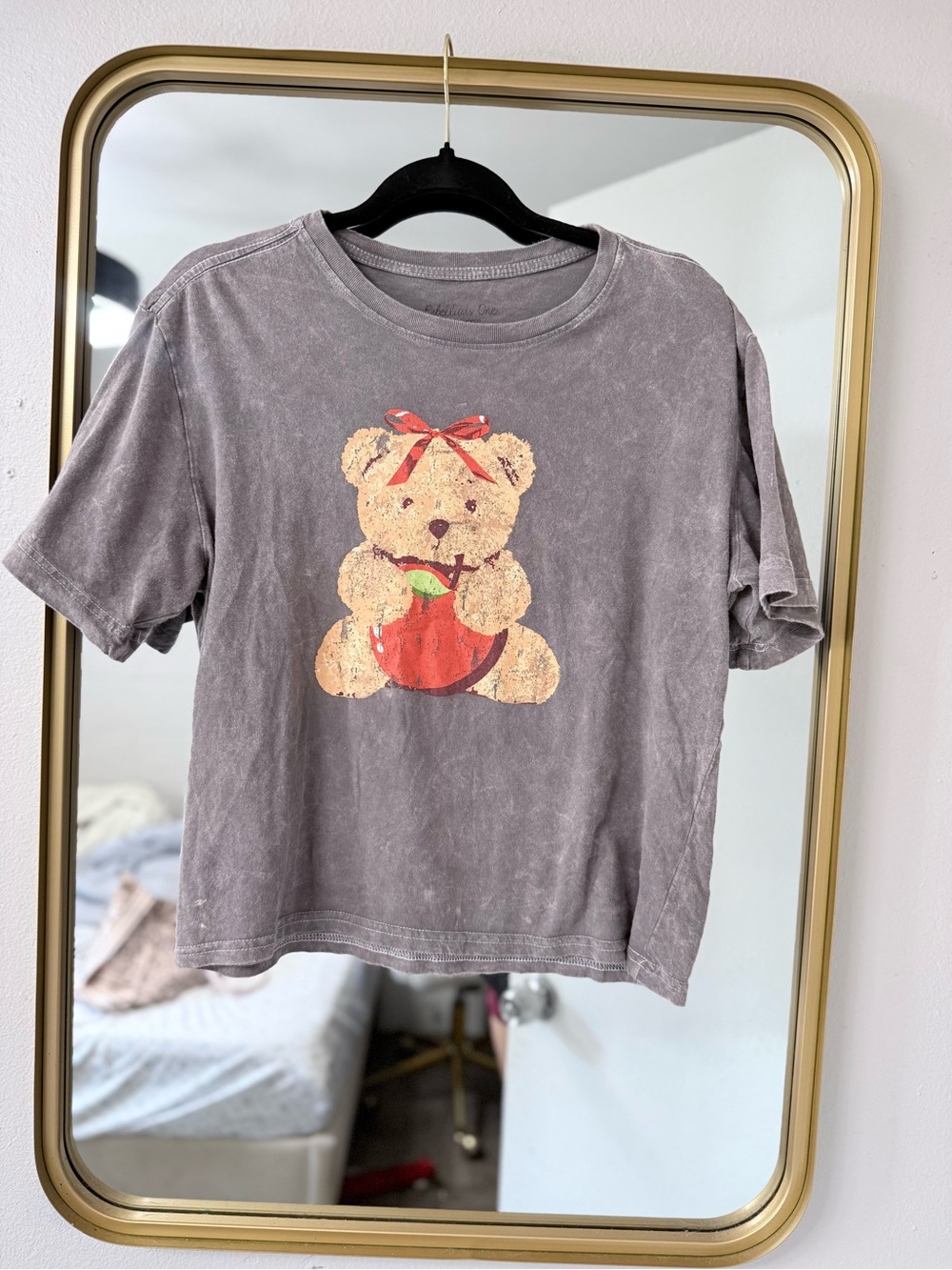 Rebellious One Washed Gray Tee with Teddy & Red Apple